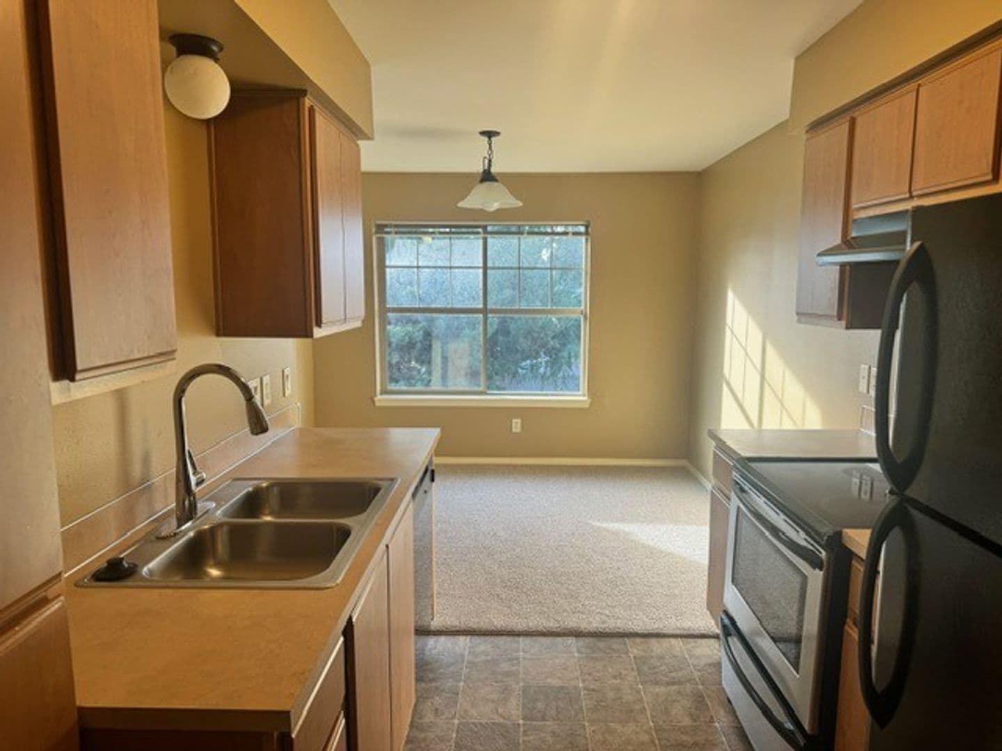 Salem Apartment: 4976 Turquoise Ave SE
