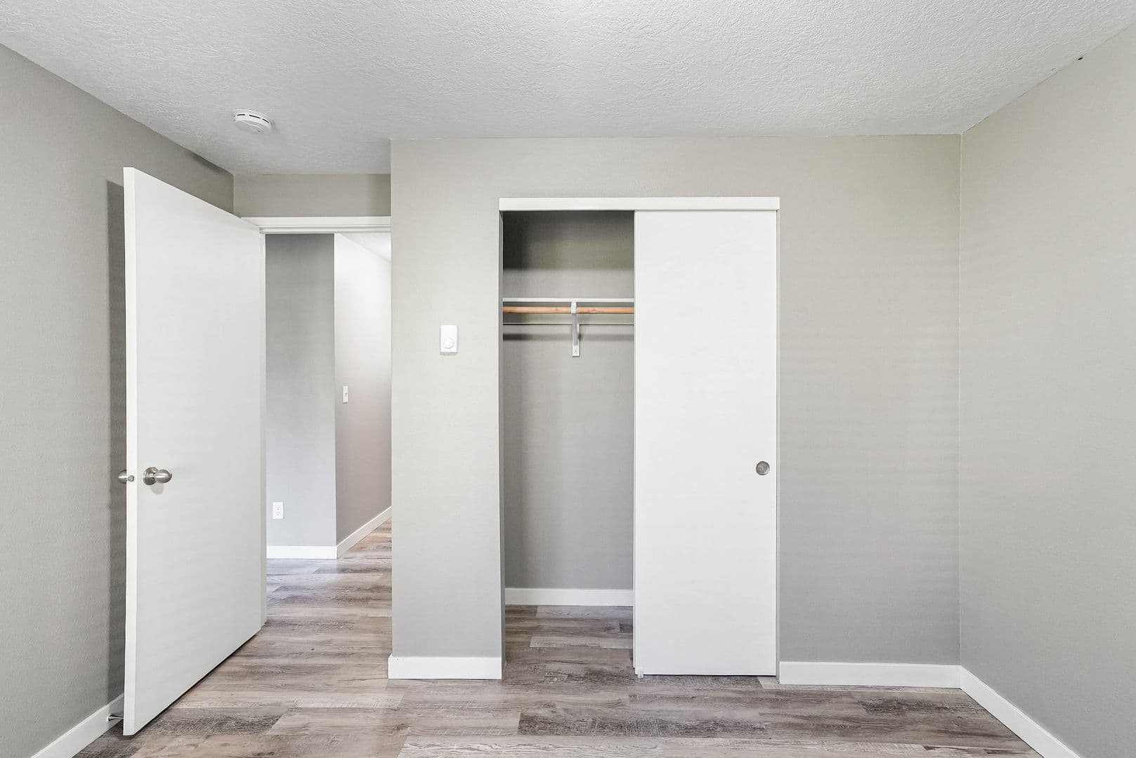 Salem Apartment: 2500 Lancaster Drive NE