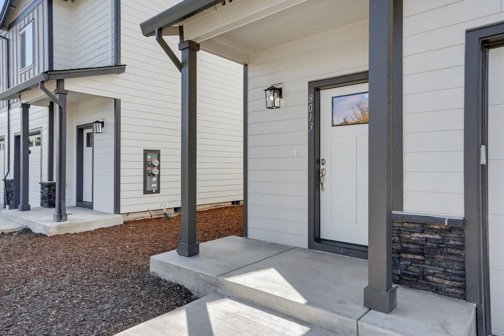 Salem Apartment: 1320 Mildred Lane SE