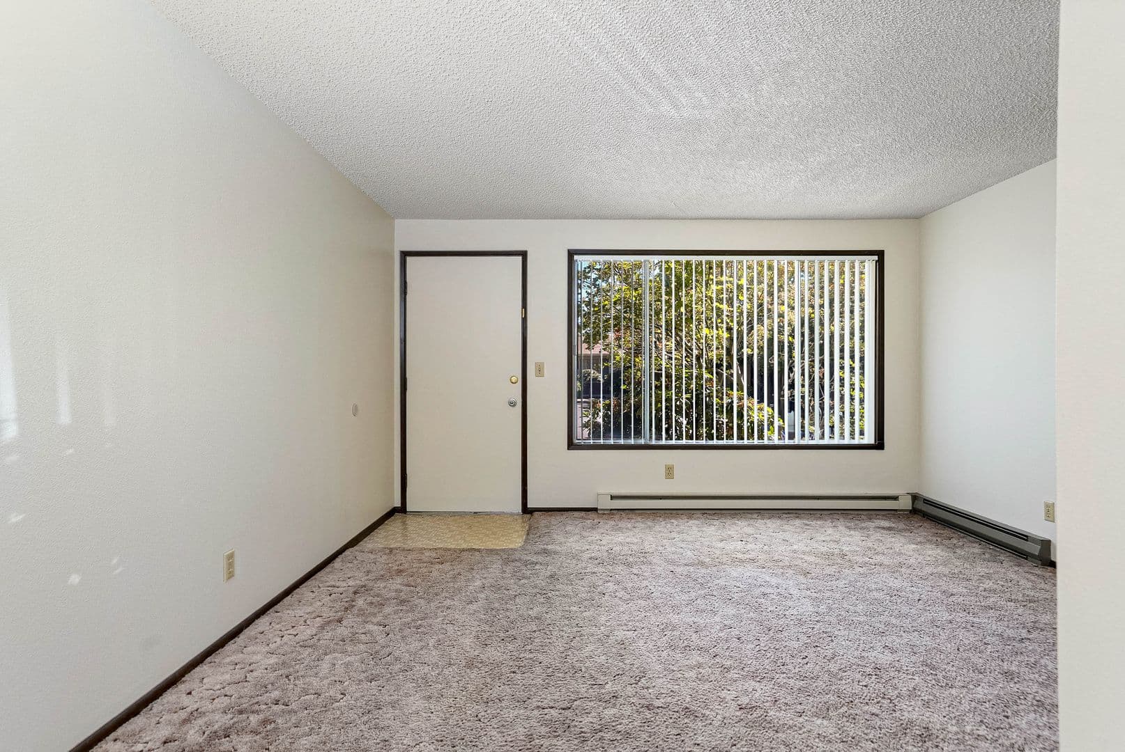 Salem Apartment: 3811 Lancaster Dr NE