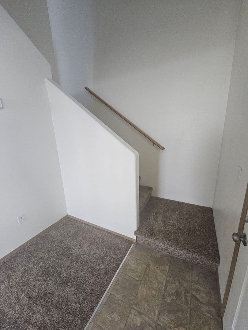 Albany Townhome: 3511 25th Court SE