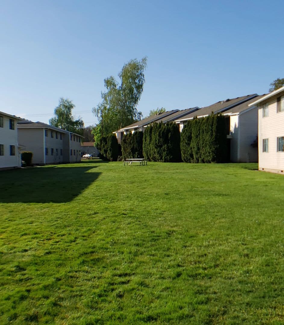 Salem Apartment: 4097 Satter Drive NE