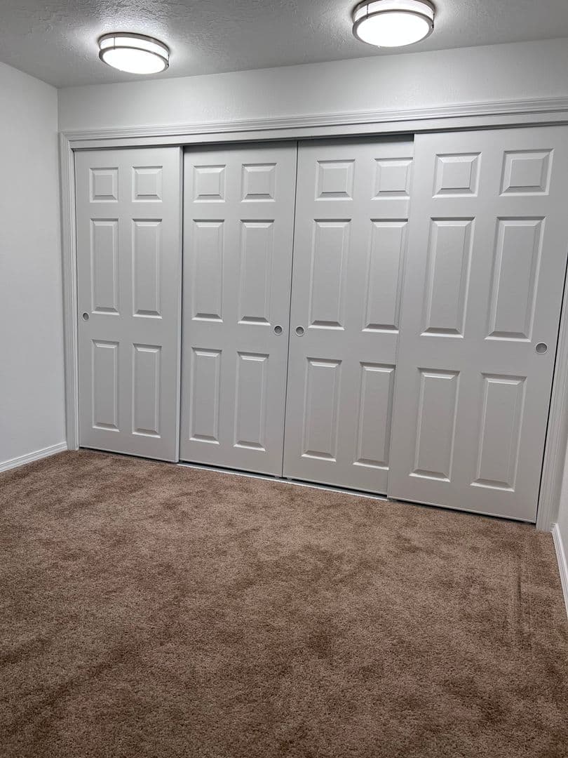 Salem Apartment: 3459 Hawthorne Ave NE