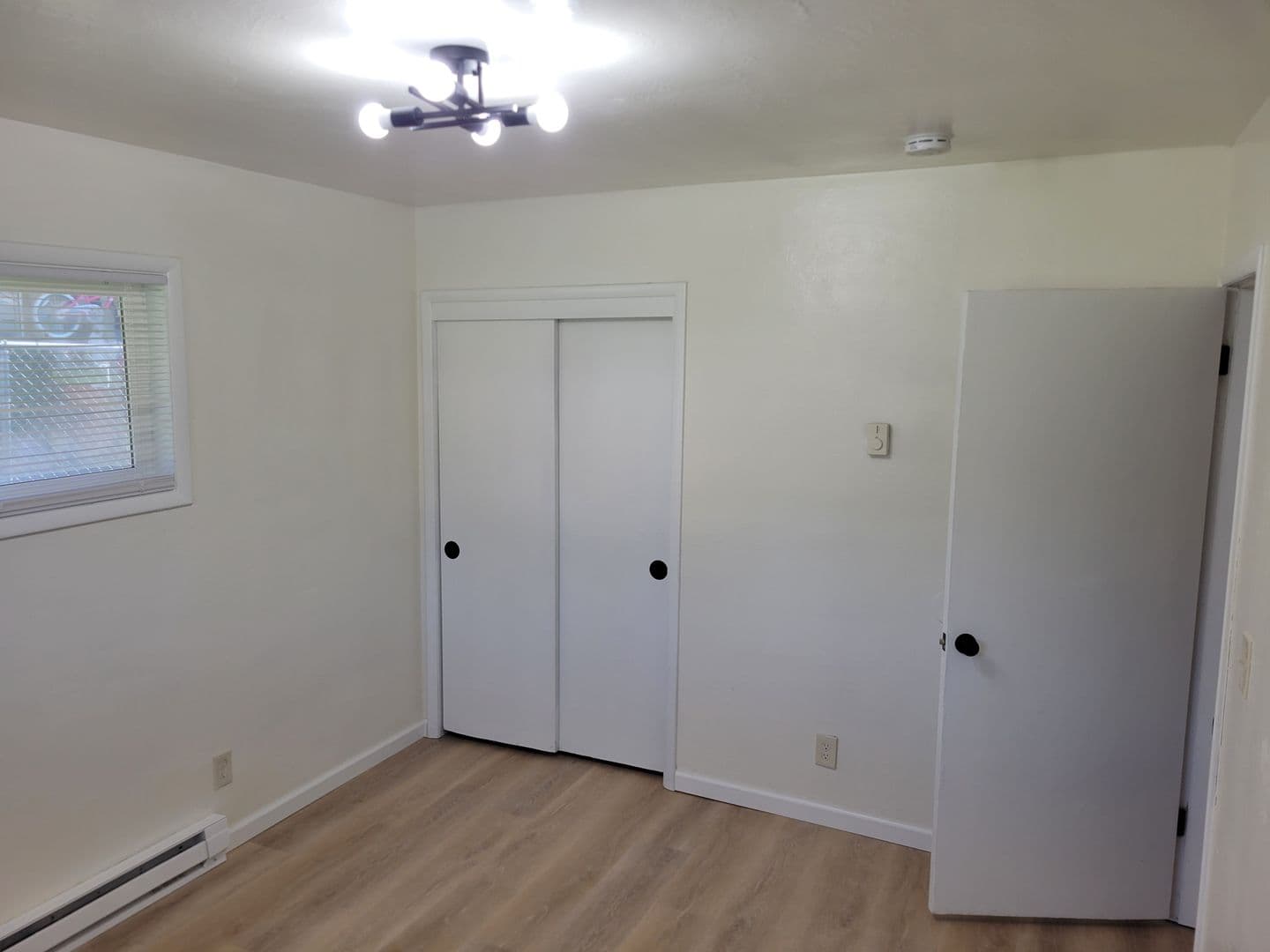 Salem Apartment: 2551 Hyde Ct SE