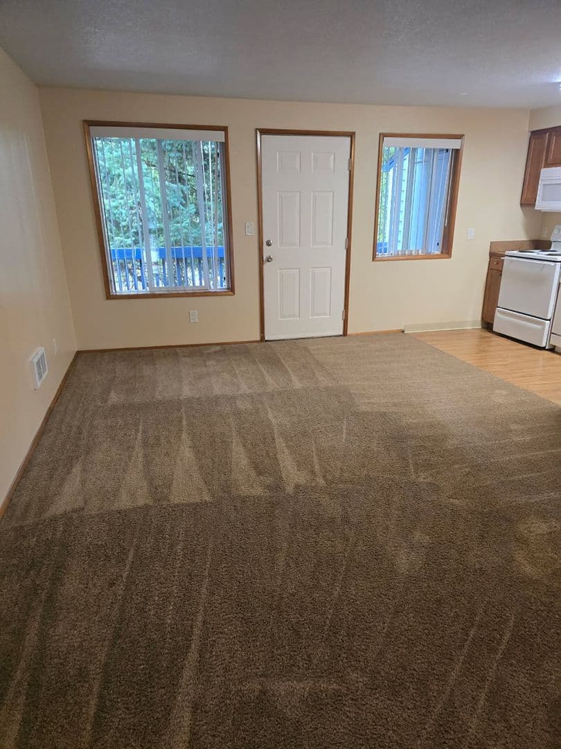 Albany Apartment: 1440 Geary Circle SE