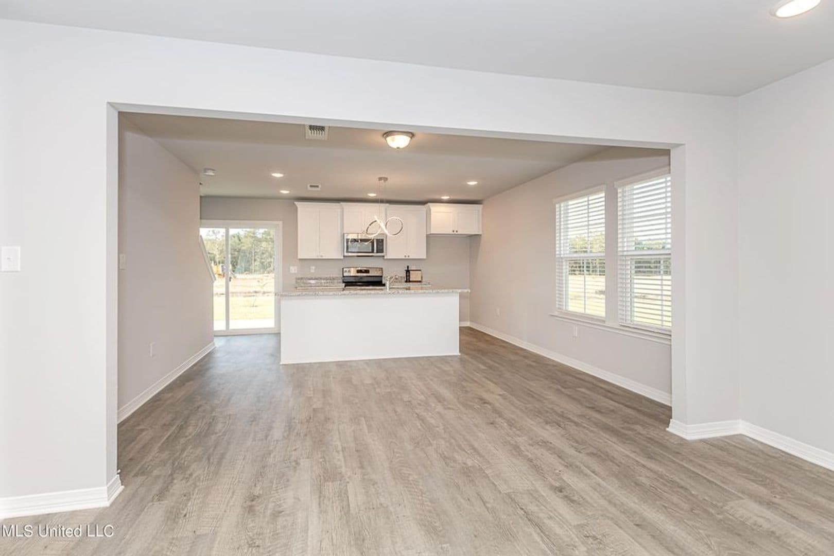 Gulfport House: 14180 Sanctuary Trail Drive
