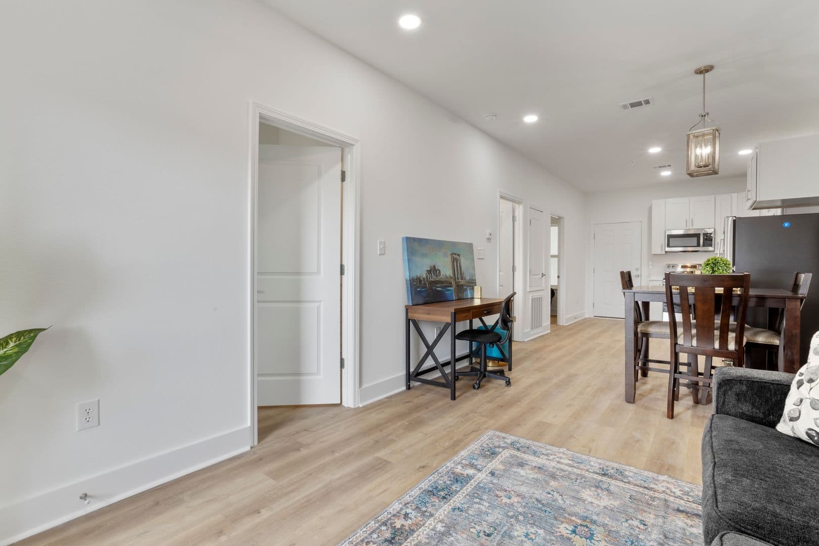 Ocean Springs Apartment: 8701 Old Spanish Trail