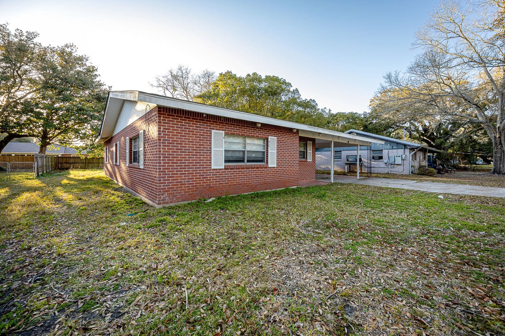 Pascagoula House: 807 Market Street