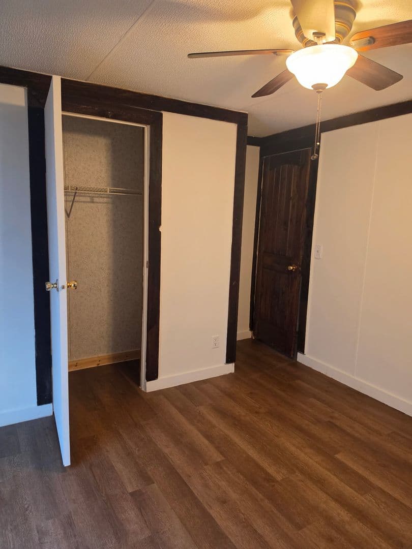 Lucedale Apartment: 144 Katie Eubanks Road