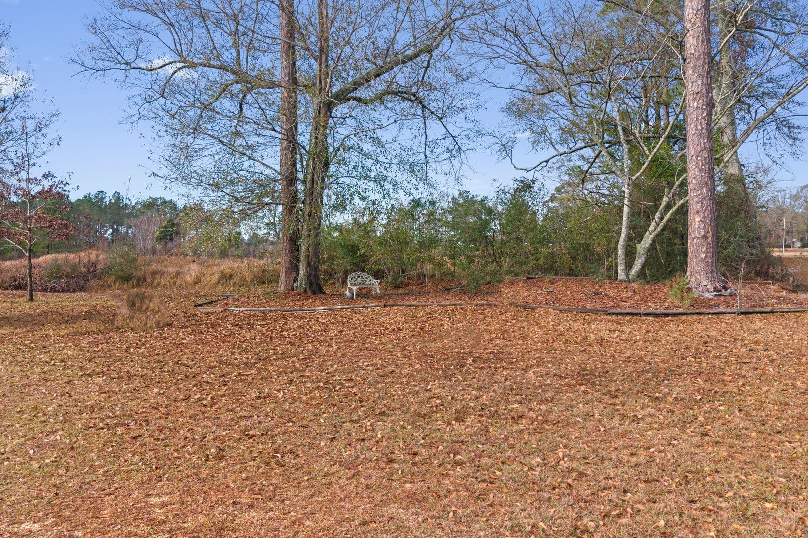 Lucedale House: 373 Chill Churchwell Loop