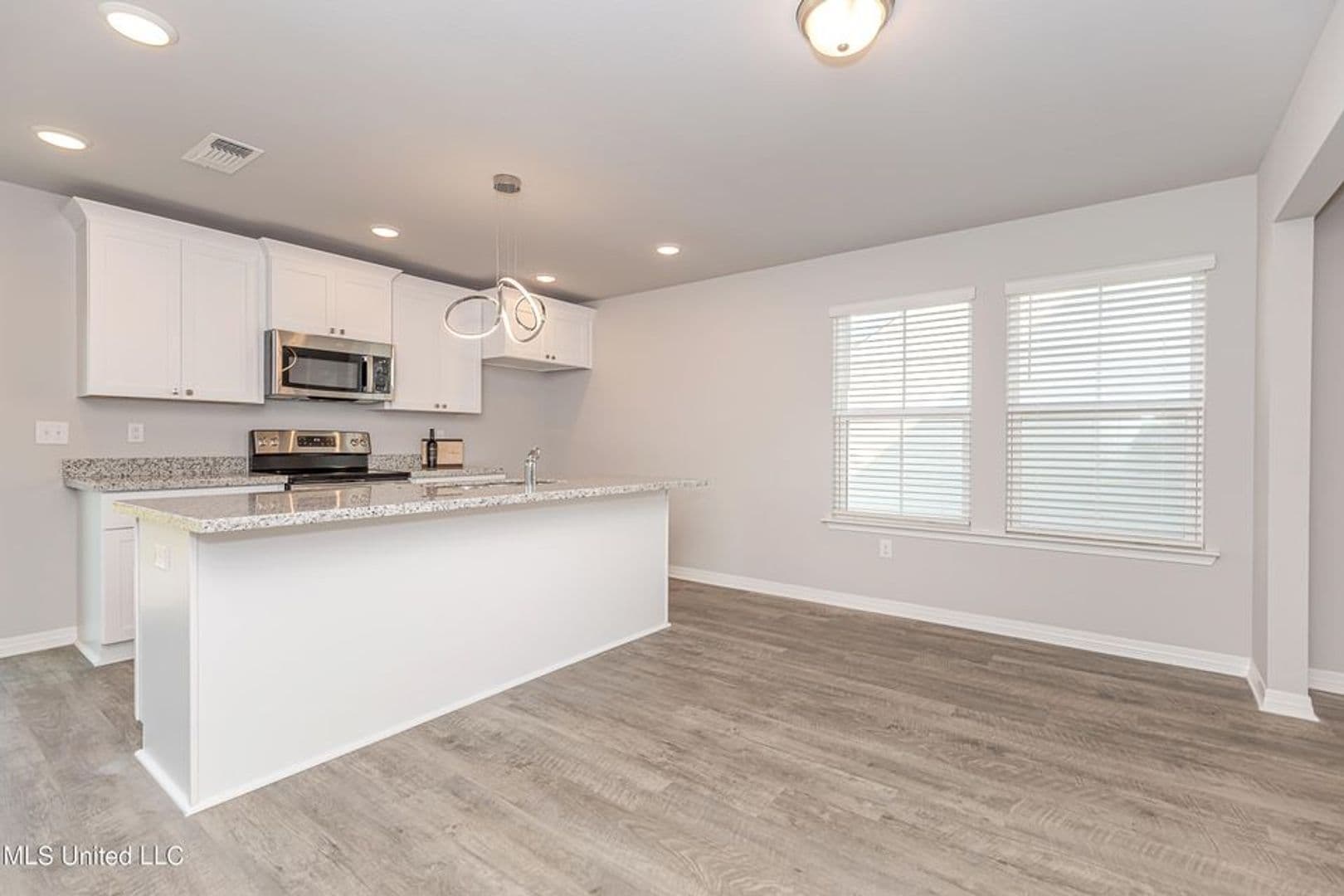 Gulfport House: 14180 Sanctuary Trail Drive