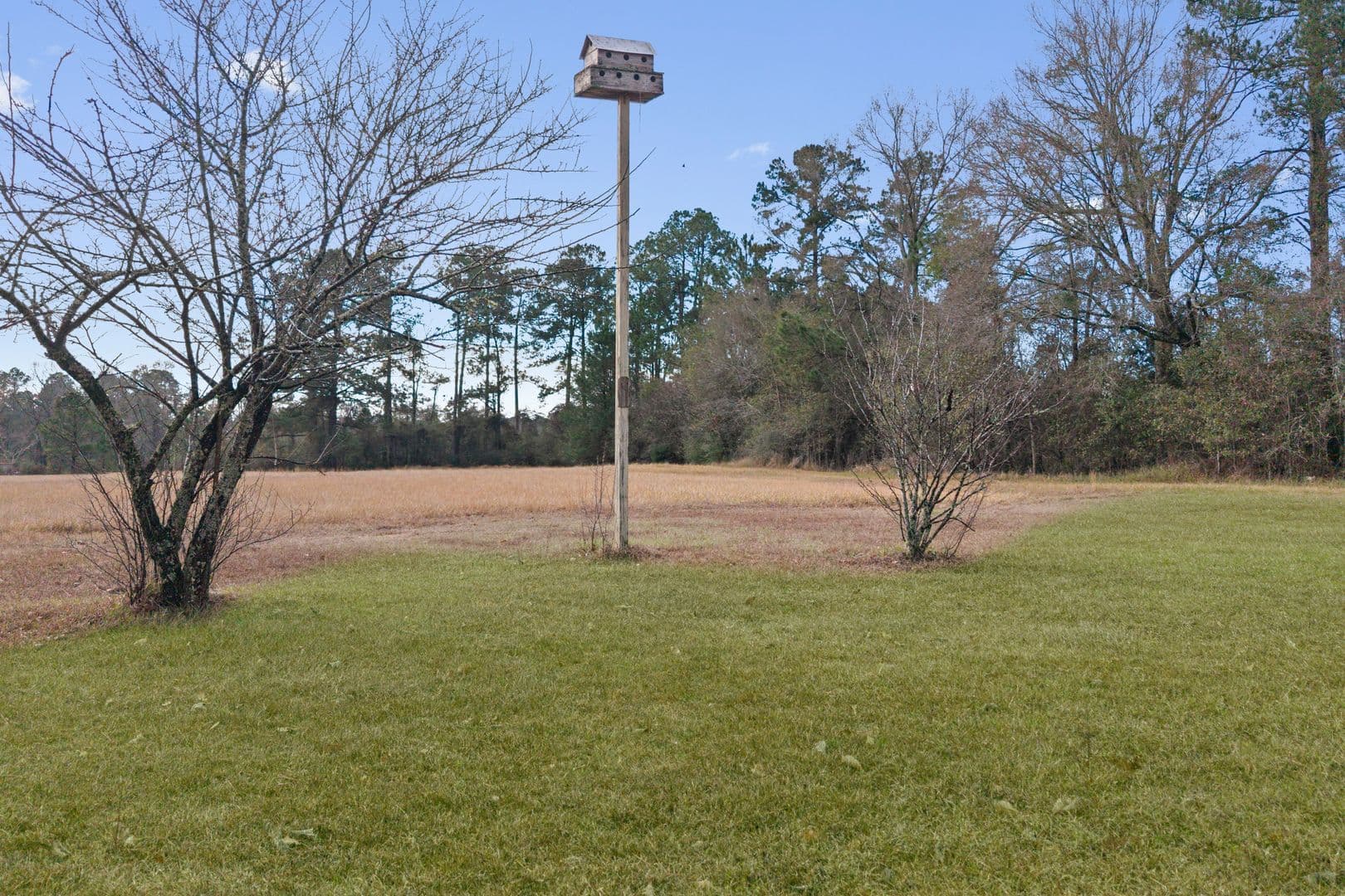 Lucedale House: 373 Chill Churchwell Loop