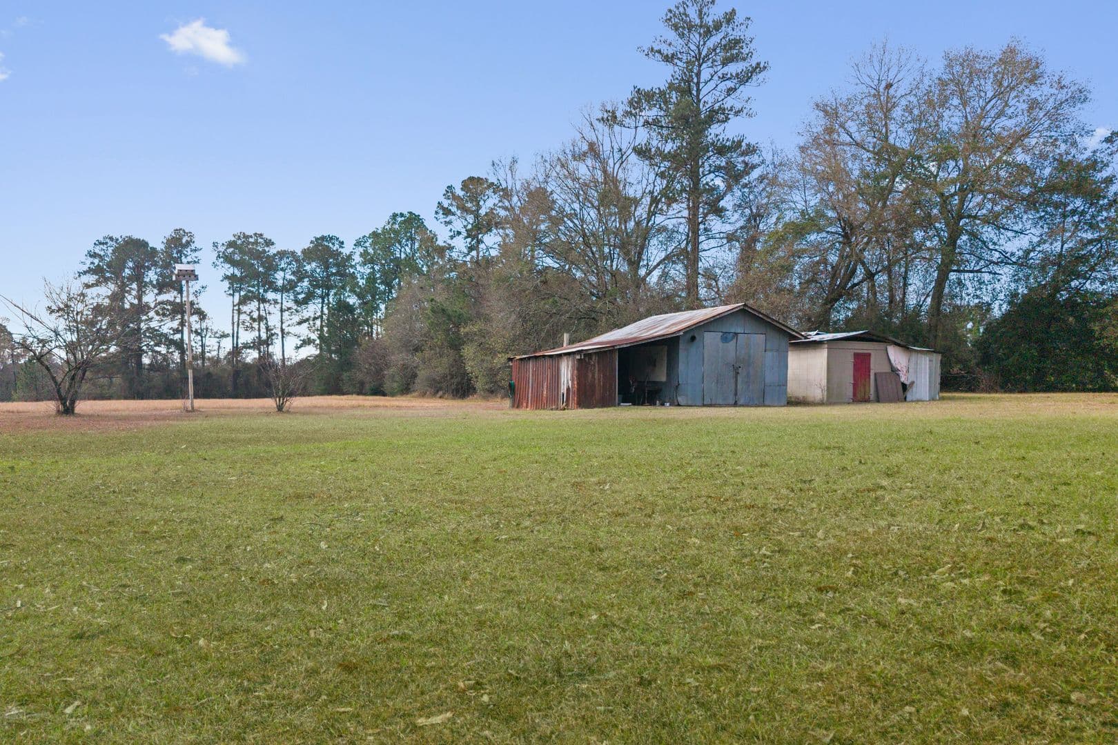 Lucedale House: 373 Chill Churchwell Loop