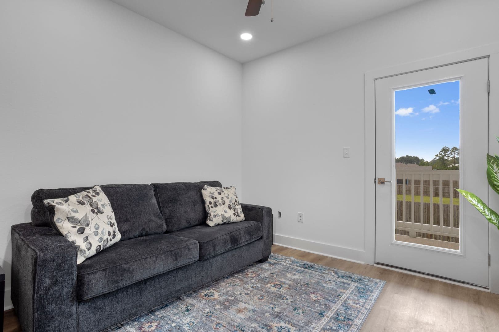 Ocean Springs Apartment: 8701 Old Spanish Trail