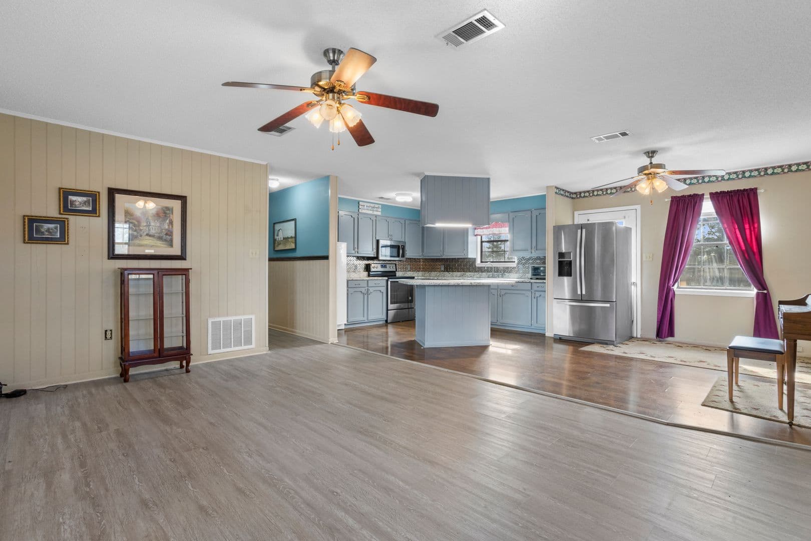 Lucedale House: 373 Chill Churchwell Loop