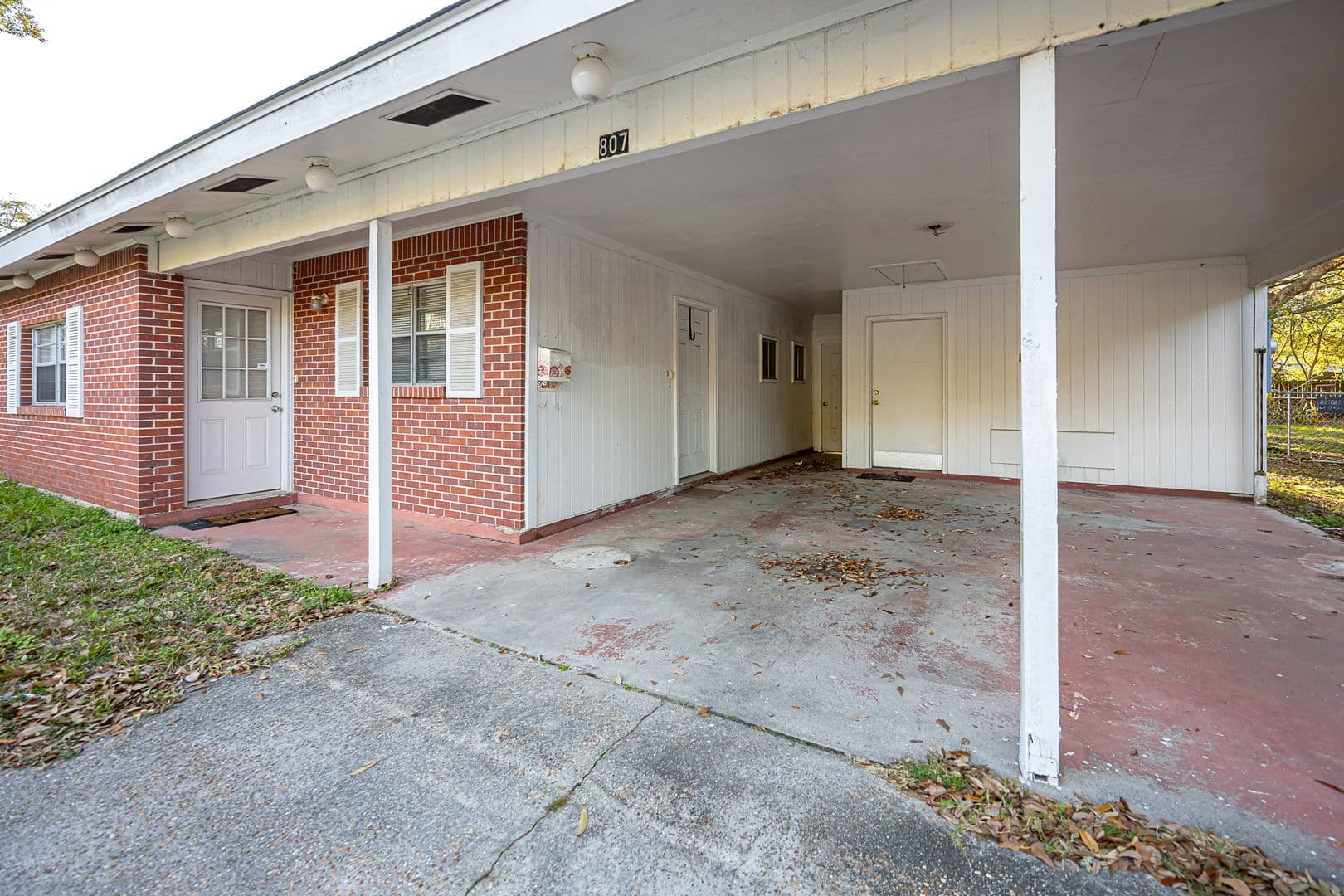 Pascagoula House: 807 Market Street