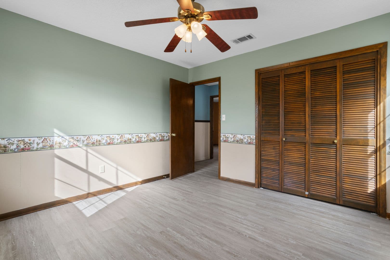Lucedale House: 373 Chill Churchwell Loop