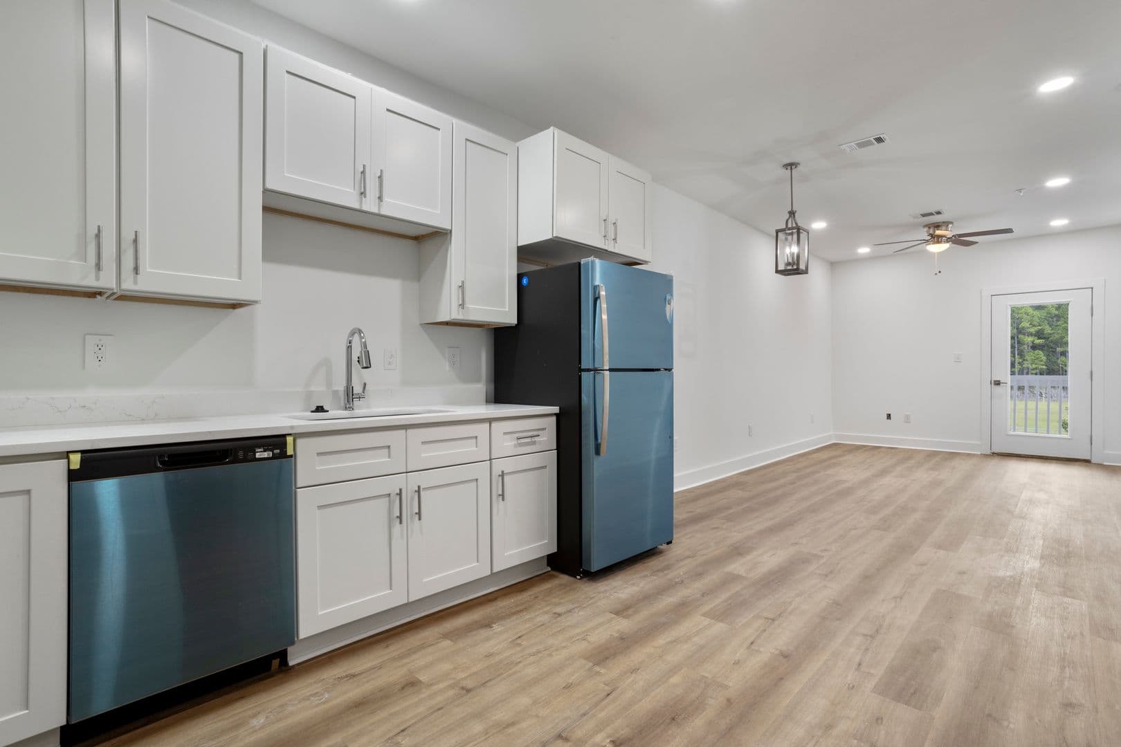 Ocean Springs Apartment: 8701 Old Spanish Trail