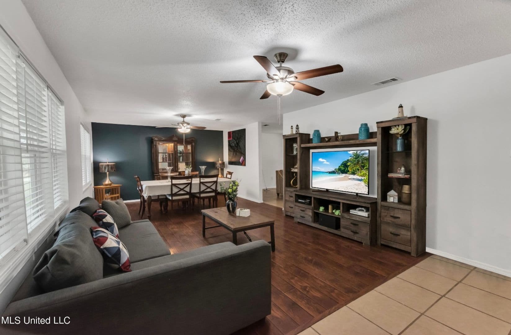Pascagoula House: 2211 Tucker Ave