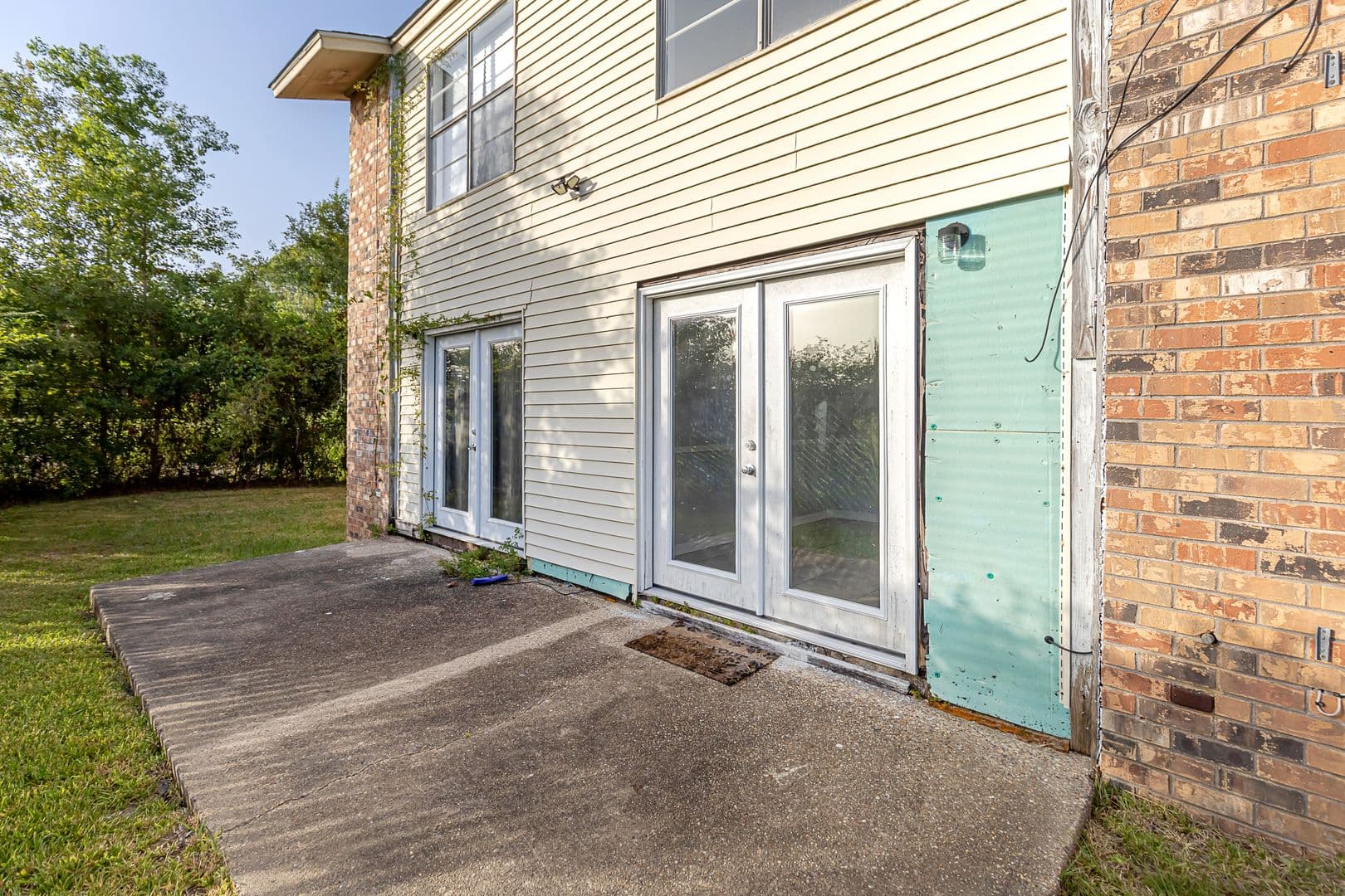 Pascagoula Apartment: 3419 Hospital Road
