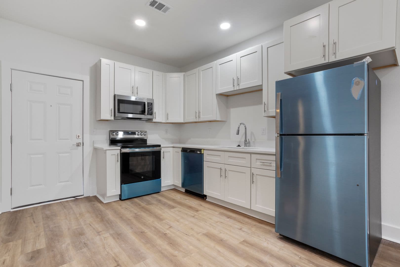 Ocean Springs Apartment: 8701 Old Spanish Trail