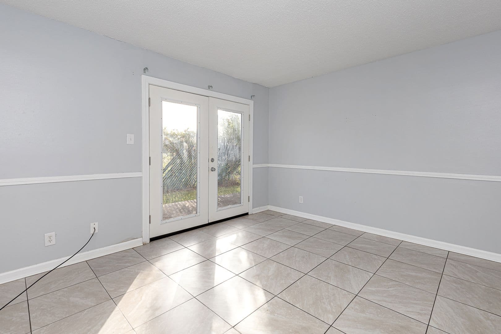 Pascagoula Apartment: 3419 Hospital Road