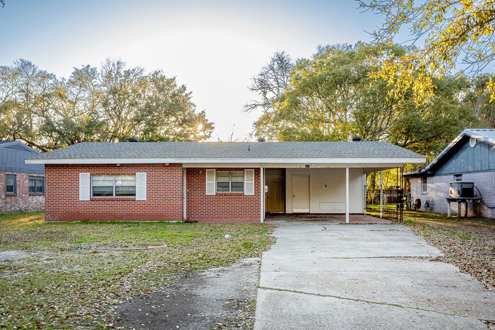 Pascagoula House: 807 Market Street