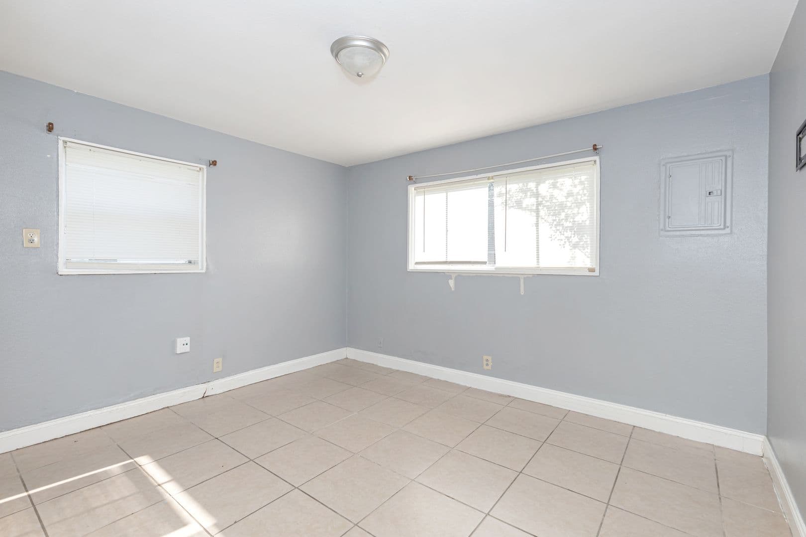 Pascagoula House: 3306 Whitmore Street