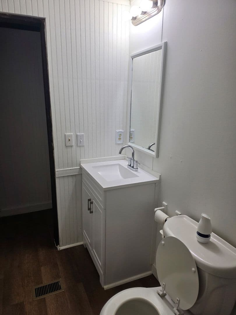 Lucedale Apartment: 144 Katie Eubanks Road
