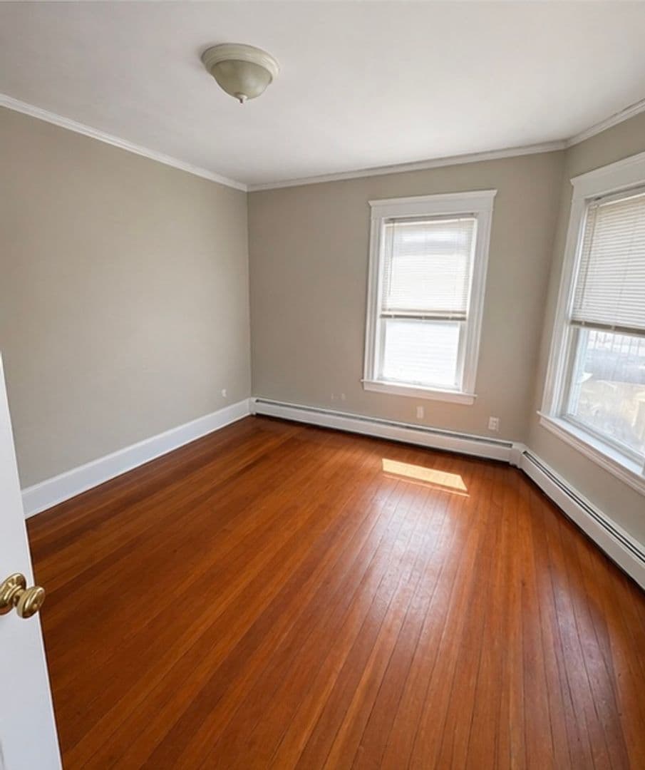 Providence Apartment: 37-39 Pembroke Ave  - Unit #2