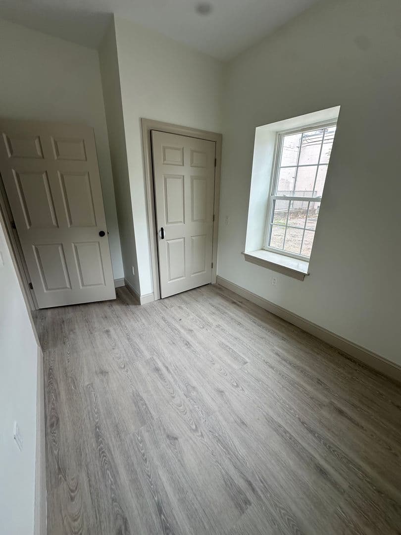 Providence Apartment: 531 Smith St - Unit 103