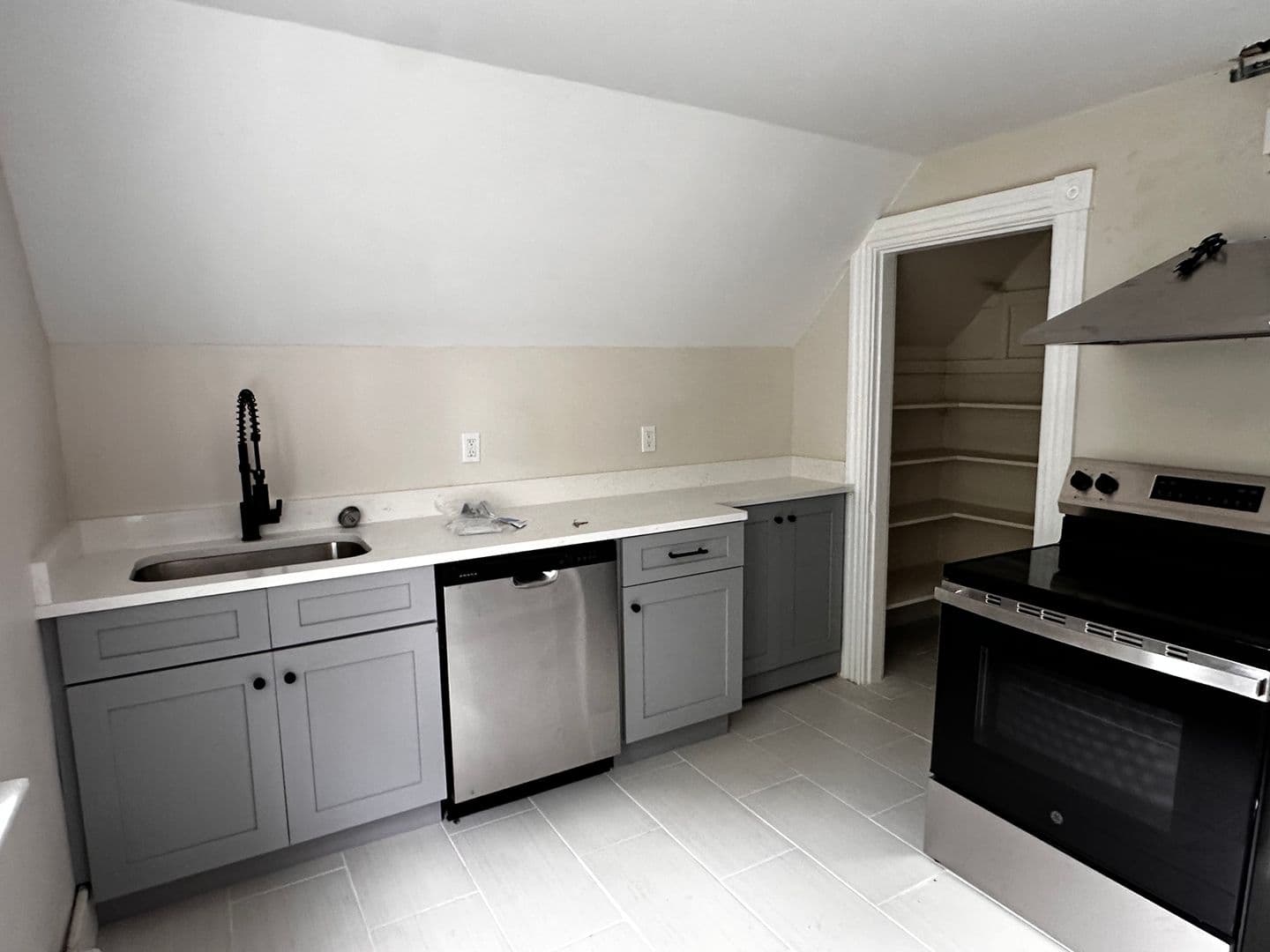 East Greenwich Apartment: 11 Dedford Street  - 11 Dedford Street Unit #3