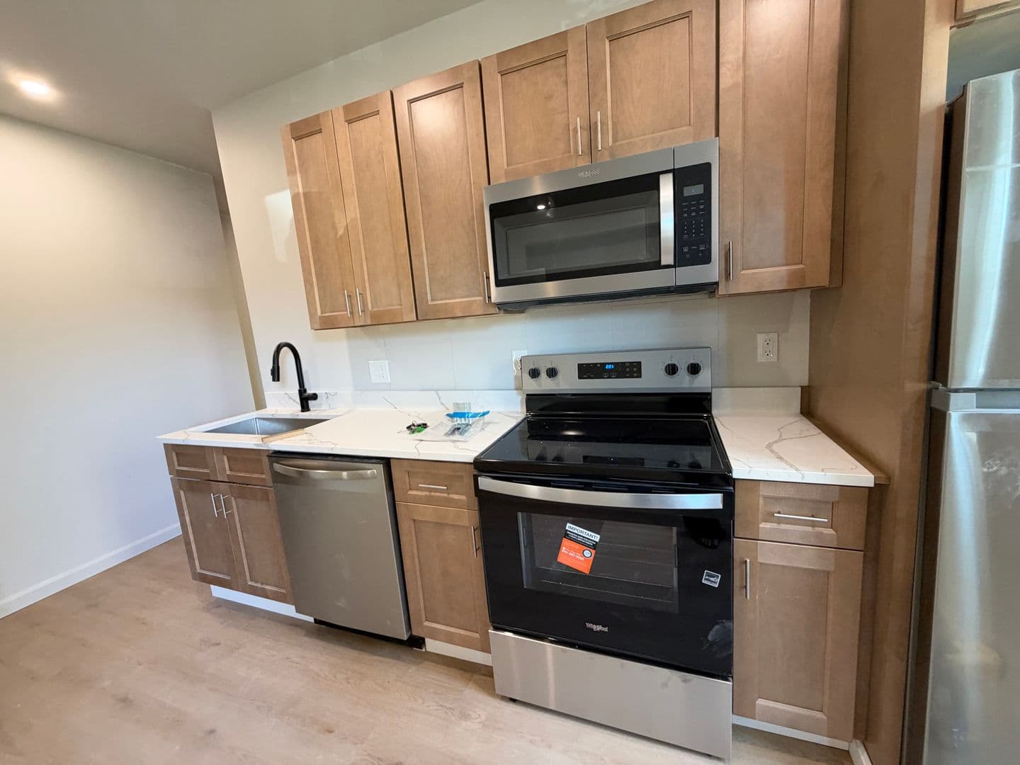 Providence Apartment: 11 Higgins Ave - Unit 3R
