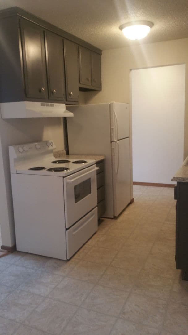Minneapolis Apartment: 3404 Emerson Ave S