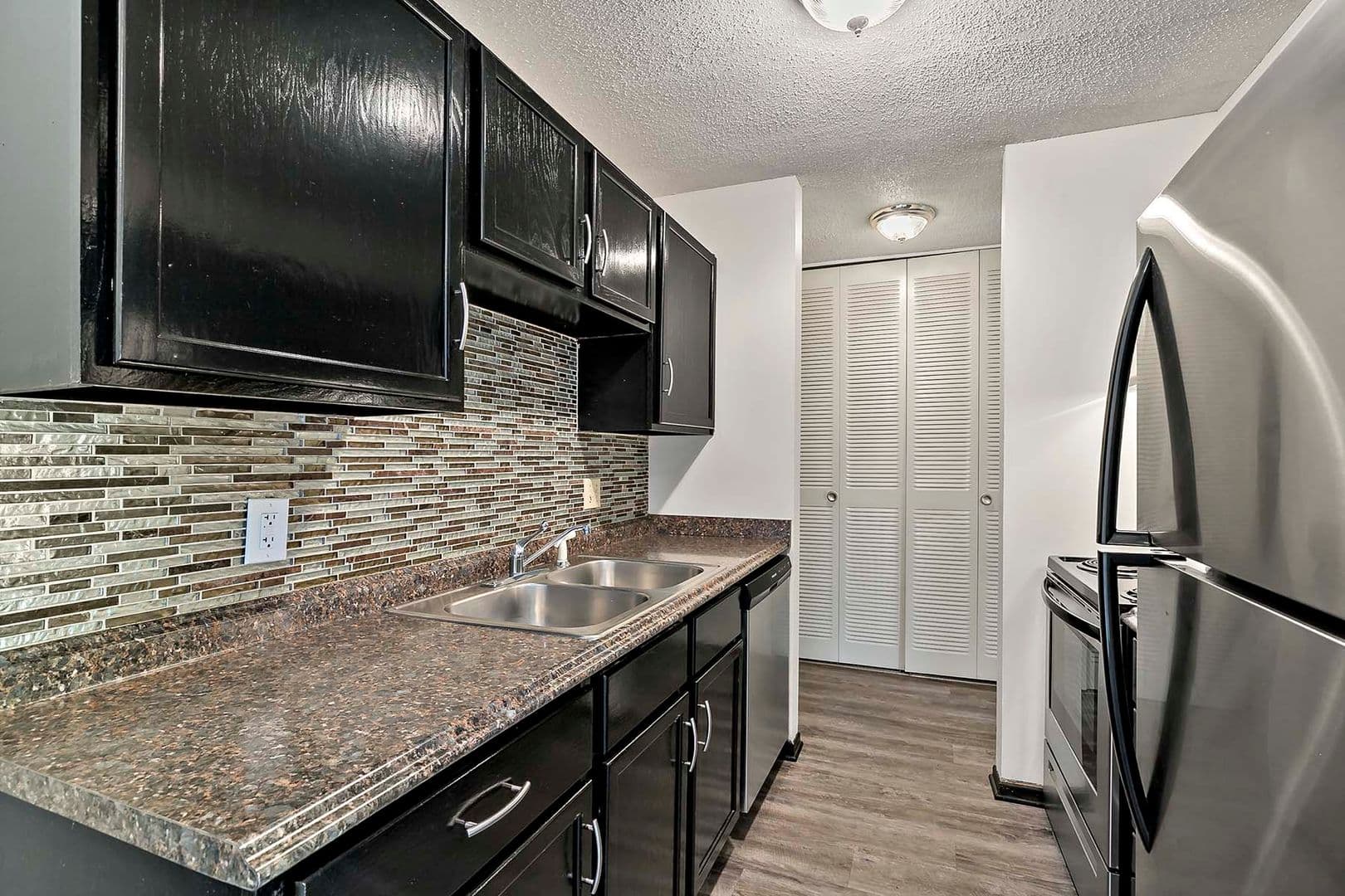 Crystal Apartment: 7710 36th Ave N