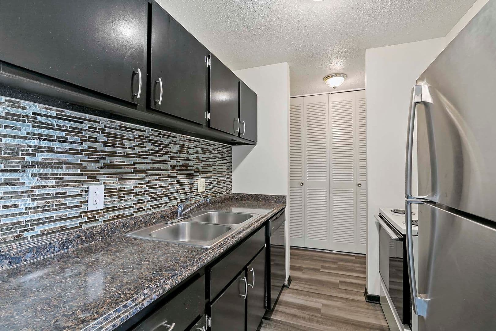 Crystal Apartment: 7710 36th Ave N