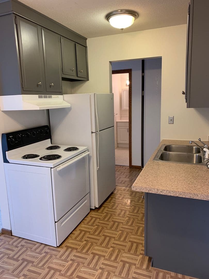 Minneapolis Apartment: 3404 Emerson Ave S