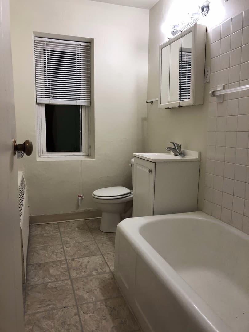 Minneapolis Apartment: 3421 & 3429 Emerson Ave S