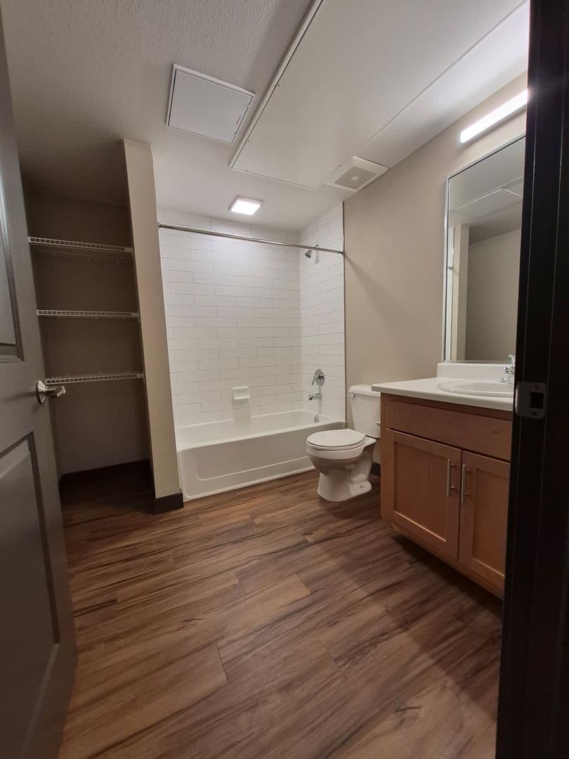 Denver Apartment: 420 W. Cedar Ave