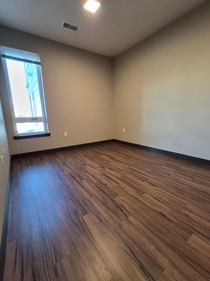 Denver Apartment: 420 W. Cedar Ave