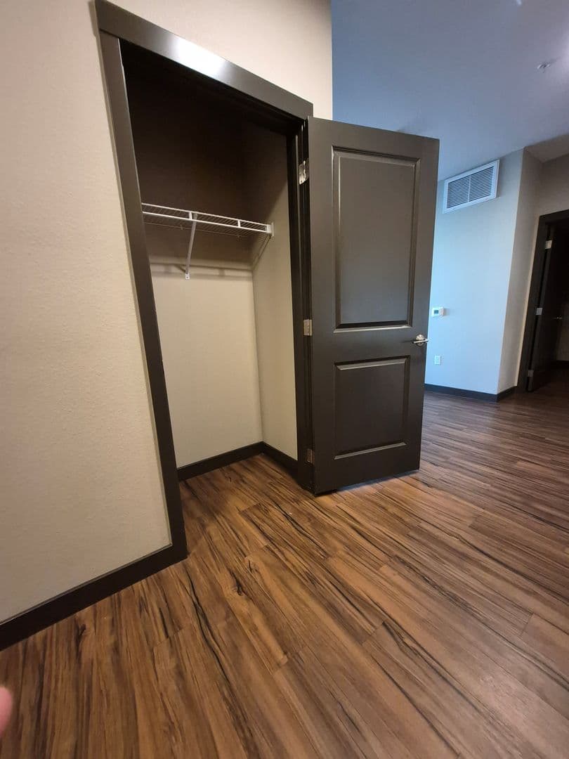 Denver Apartment: 420 W. Cedar Ave