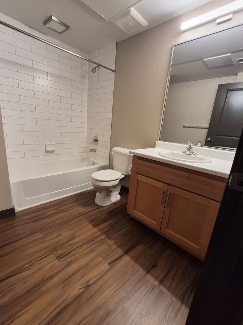 Denver Apartment: 420 W. Cedar Ave
