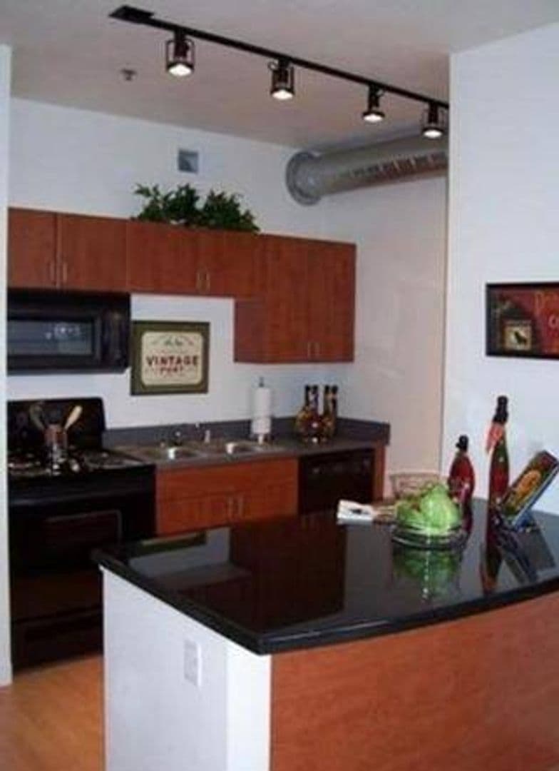 Englewood Apartment: 9783 Pyramid Ct