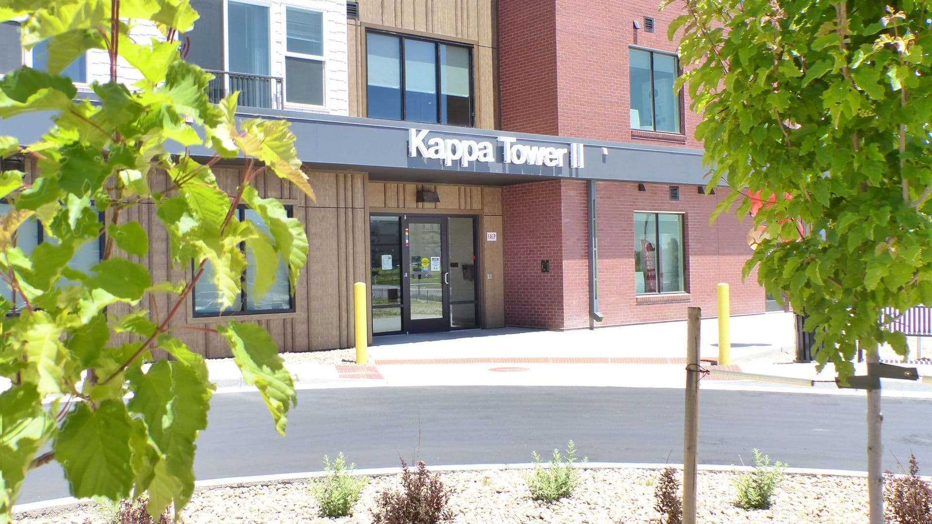 Denver Apartment: 9020 E. Northfield Blvd