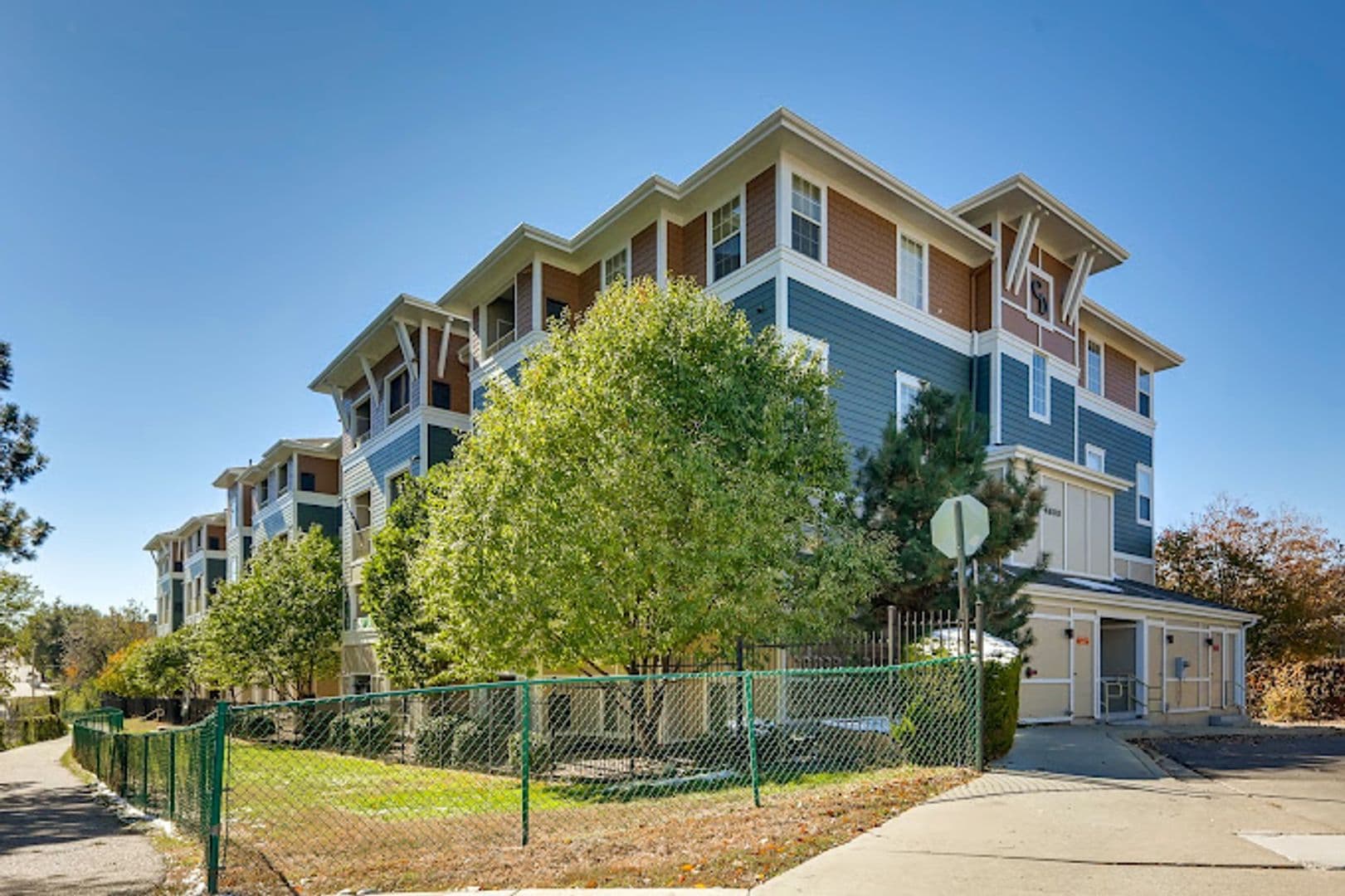 Denver Apartment: 4600 W. 9th Ave