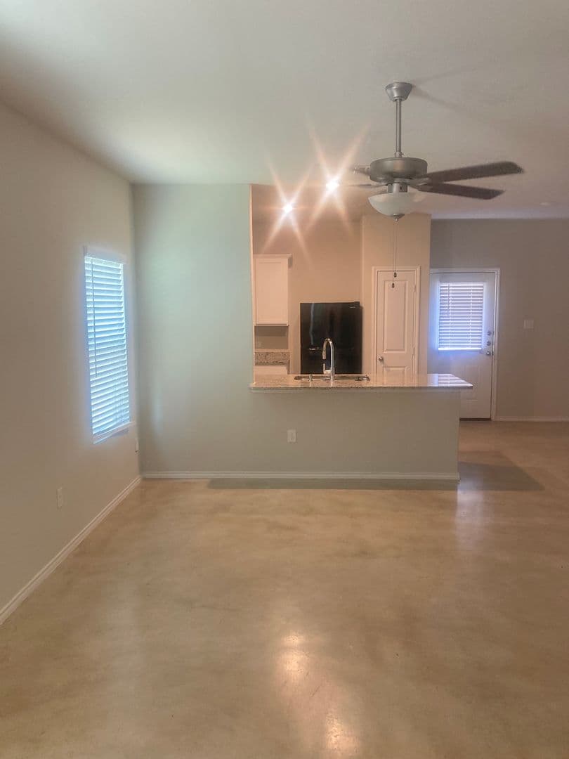 Converse Apartment: 3815 Key West Way