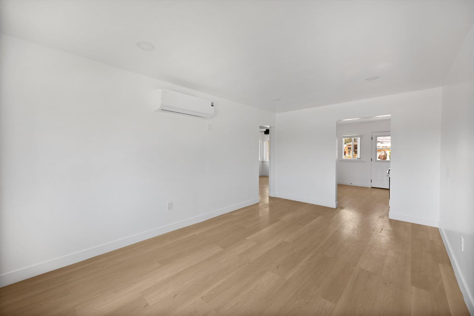 Arcadia Apartment: 15 Christina Street