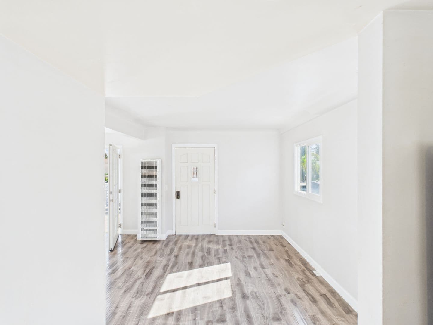 San Diego Apartment: 3430-3434 Nile Street