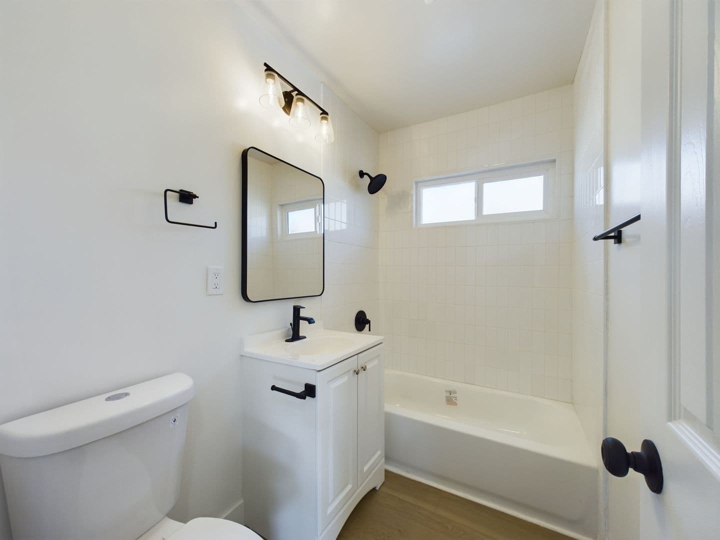 San Diego Apartment: 5603 Alleghany St