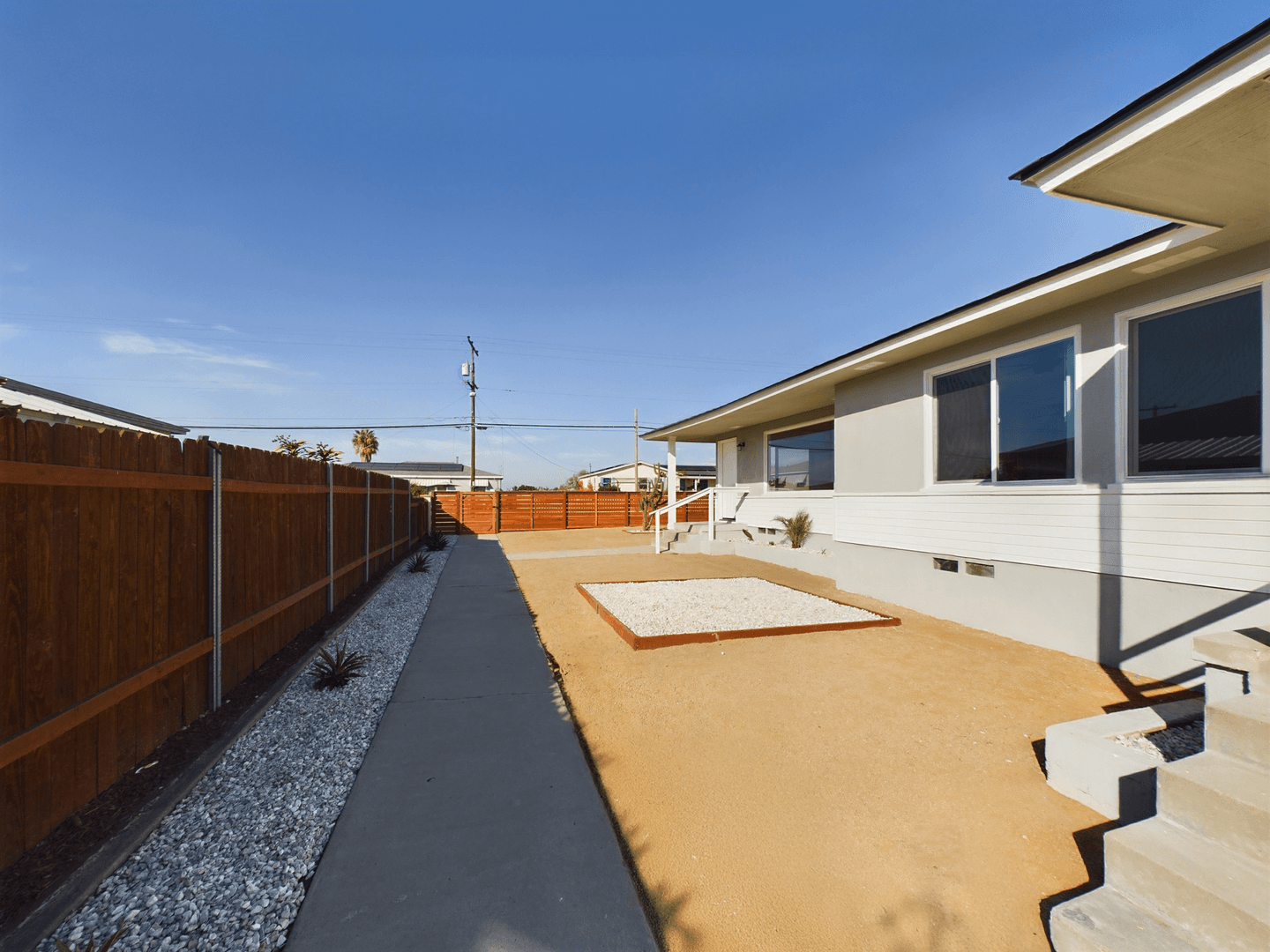 San Diego Apartment: 5603 Alleghany St